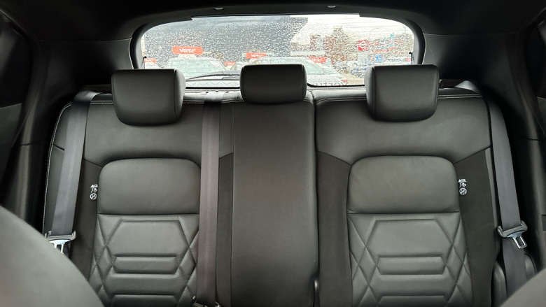 Nissan Juke 1.0 DiG-T Tekna+ 5dr Petrol Hatchback